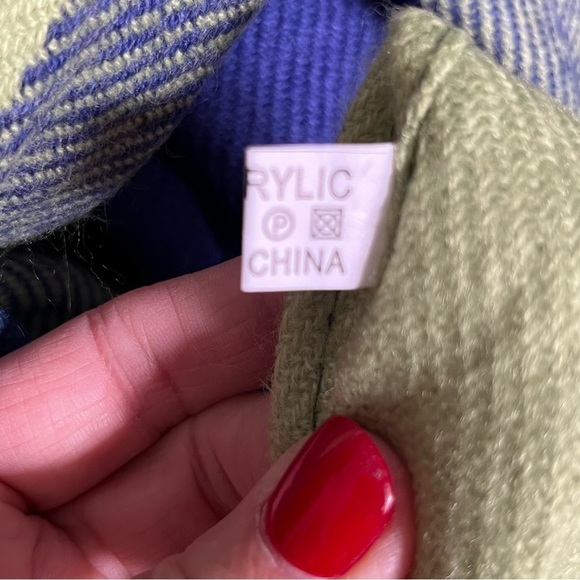 Plaid Scarf Blue/Green NWT - Picture 4 of 4